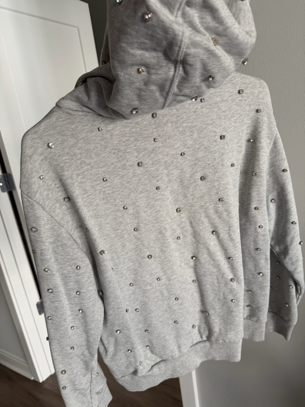 Women GIAMBATISTA Valli for H&M Gray Crewneck Hoodie with Stud Embellishments - Picture 2 of 15